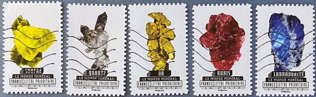 Sulphur, Quartz, Gold, Ruby, Labradorite